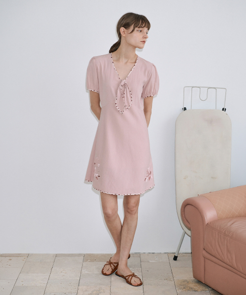SINOON(シヌーン)の「Rose Garden Ribbon One-Piece (Rose)(ワンピース・レディース・ライトピンク・MEDIUM/SMALL)」の3枚目の写真