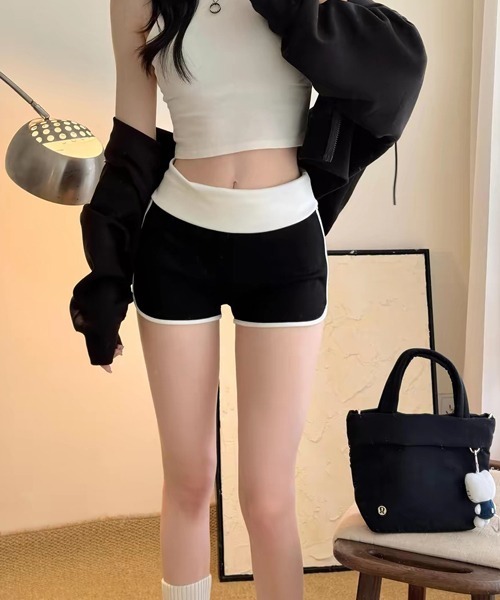 Ressaca(レサーカ)の「サイドラインショートパンツ(その他パンツ・レディース・グレー/ブラック/ライトブルー/ブルー・M)」の5枚目の写真