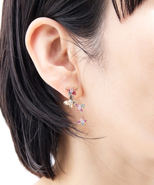 Zoule(ゾーラ)の「Zoule ゾーラ:MOROCCAN モロッカンシリーズ nabi moroccan2 蝶 チョウ ピアス(ピアス(両耳用)・レディース・ゴールド/シルバー・FREE)」の7枚目の写真