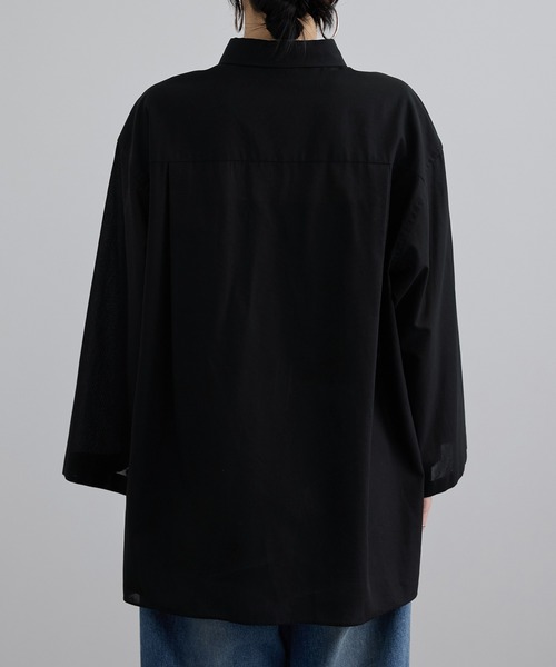 SALON adam et rope'(サロン アダム エ ロペ)の「シアーコットンオーバーシャツ(シャツ/ブラウス・レディース・ブラック/ピンク系その他/キナリ・FREE)」の11枚目の写真
