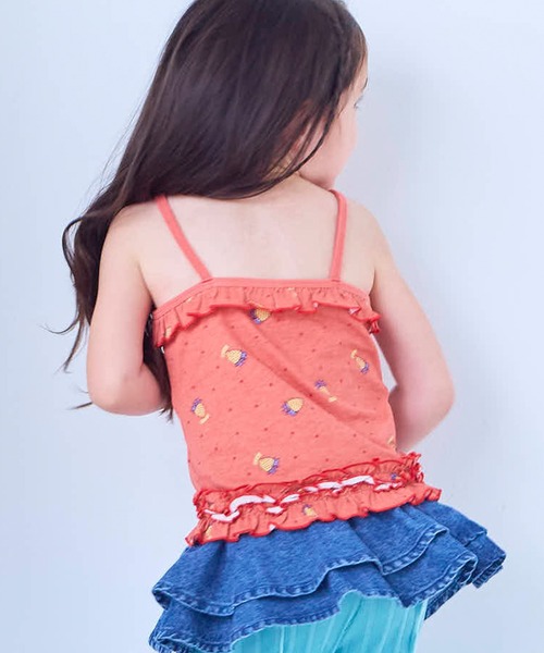 MARKEY'S(マーキーズ)の「フリフリ総柄キャミソール(キャミソール・キッズ・チャコール/レッド系その他/グリーン系その他・150/140/90/100/80/110/120/130)」の6枚目の写真