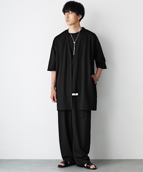 MinoriTY(マイノリティ)の「【MinoriTY】マイクロプリーツ3ピースセットアップ メンズ セットアップ 夏服 ユニセックス 半袖(セットアップ・メンズ・ブラック/ライトグレー/ブルー・L/M/S)」の4枚目の写真
