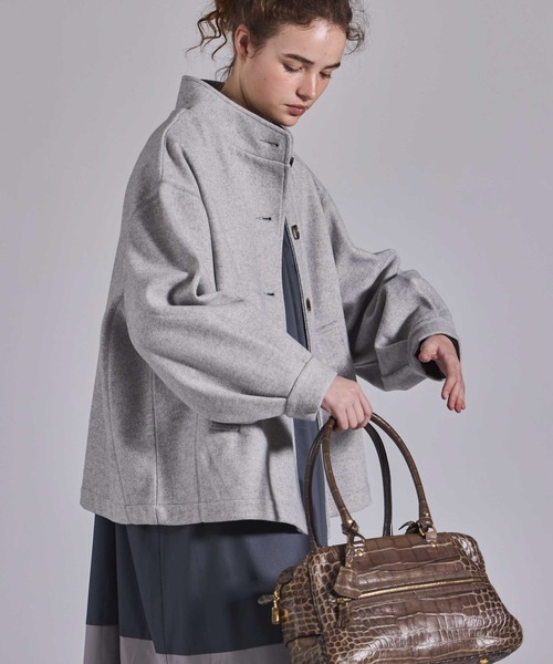 Kelen(ケレン)の「「KELEN / ケレン」モックネックAラインミドルジャケット(その他アウター・レディース・ブラック/ライトグレー/ブラウン・S/M)」の7枚目の写真