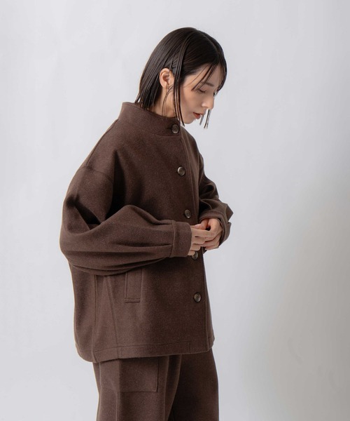 Kelen(ケレン)の「「KELEN / ケレン」モックネックAラインミドルジャケット(その他アウター・レディース・ブラック/ライトグレー/ブラウン・S/M)」の21枚目の写真