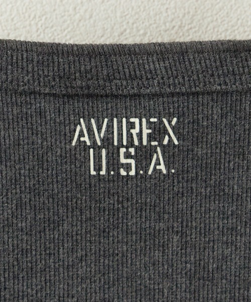 AVIREX(アヴィレックス)の「AVIREX/アビレックス DAILY S/S RIB HENLY NECK TEE デイリー 半袖 リブ ヘンリーネック Tシャツ 抗菌防臭 スリムフィット 肉厚 メンズ レディース 2026年 夏 夏服(Tシャツ/カットソー・メンズ・ブラック/ホワイト/グレー/オリーブ/チャコール/ブルー・S/M/L)」の10枚目の写真