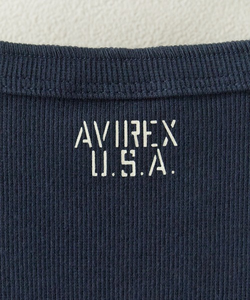 AVIREX(アヴィレックス)の「AVIREX/アビレックス DAILY S/S RIB HENLY NECK TEE デイリー 半袖 リブ ヘンリーネック Tシャツ 抗菌防臭 スリムフィット 肉厚 メンズ レディース 2026年 夏 夏服(Tシャツ/カットソー・メンズ・ブラック/ホワイト/グレー/オリーブ/チャコール/ブルー・S/M/L)」の8枚目の写真
