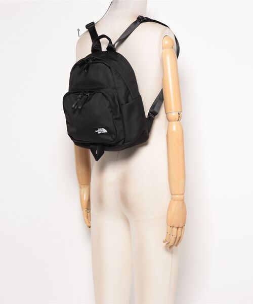 THE NORTH FACE(ザノースフェイス)の「【韓国限定・日本未入荷】THE NORTH FACE TNF DAY PACK MINI / ノースフェイス TNF デイパックミニ /ミニリュック バックパック 10L(バックパック/リュック・メンズ・ブラック/ベージュ系その他・FREE)」の19枚目の写真
