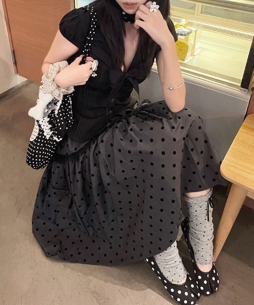 SHERU(シェル)の「【2タイプ展開】水玉・チェック柄 2 段ティアードミディスカート サイドポケット付き紐調整ウエスト ナチュラルガーリーボトムス(スカート・レディース・ブルー/ブラック・M)」の15枚目の写真