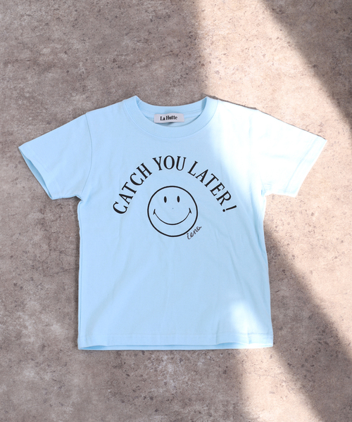 IENA ENFANT(イエナアンファン)の「【LA HUTTE/ラユット】smiley Tシャツ(100-130cm)(Tシャツ/カットソー・キッズ・ホワイト/スカイブルー/ブラック/ピンク・LARGE/MEDIUM/SMALL)」の3枚目の写真