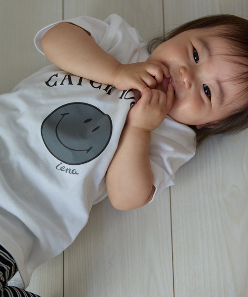 IENA ENFANT(イエナアンファン)の「【LA HUTTE/ラユット】smiley Tシャツ(100-130cm)(Tシャツ/カットソー・キッズ・ホワイト/スカイブルー/ブラック/ピンク・LARGE/MEDIUM/SMALL)」の7枚目の写真
