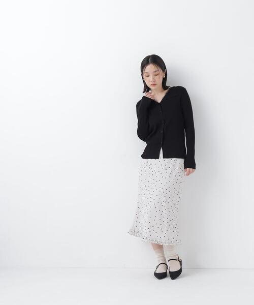 NATURAL BEAUTY BASIC(ナチュラルビューティーベーシック)の「サテンミディスカート(スカート・レディース・ブラック/ホワイト系その他・MEDIUM/SMALL)」の16枚目の写真