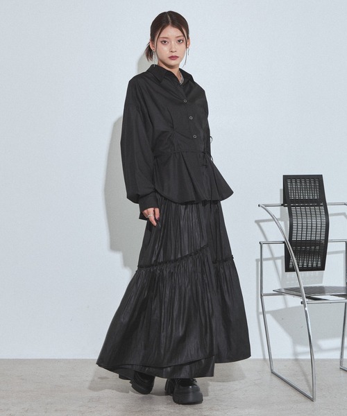PAGEBOY(ページボーイ)の「ウエストタックベルトシャツ(シャツ/ブラウス・レディース・ブラック/オフホワイト/ブルー・FREE)」の17枚目の写真