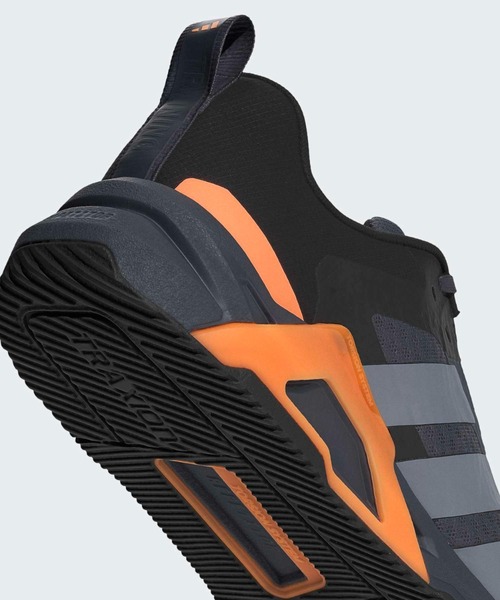 adidas(アディダス)の「ドロップセット コントロール トレーニングシューズ / アディダス adidas(スニーカー・メンズ・ブルー・25.0cm/24.5cm/24.0cm/23.5cm/23.0cm/22.5cm/26.0cm/25.5cm/26.5cm/27.0cm/27.5cm/28.0cm/28.5cm/29.0cm)」の8枚目の写真