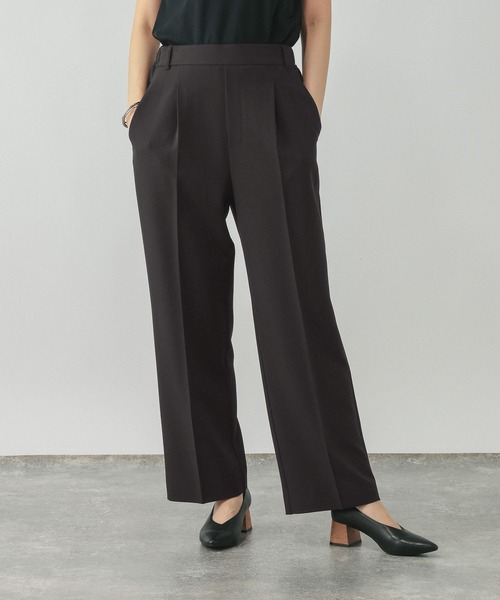 GLOBAL WORK(グローバルワーク)の「ウツクシルエットストレートパンツ/817275(スラックス・レディース・ブラック/ブラウン/グレー/グレイッシュベージュ・X-SMALL/SMALL/MEDIUM/LARGE/X-LARGE/XX-LARGE)」の1枚目の写真