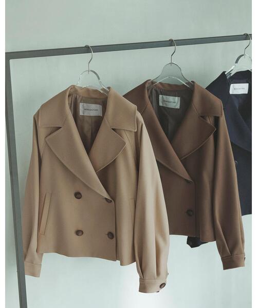 NATURAL BEAUTY BASIC(ナチュラルビューティーベーシック)の「<ちょうど、いい服>「おはよう」から「おつかれさま」まで。 毎日ハーフトレンチ(トレンチコート・レディース・ネイビー/ブラウン/ベージュ・SMALL/MEDIUM/LARGE)」の10枚目の写真
