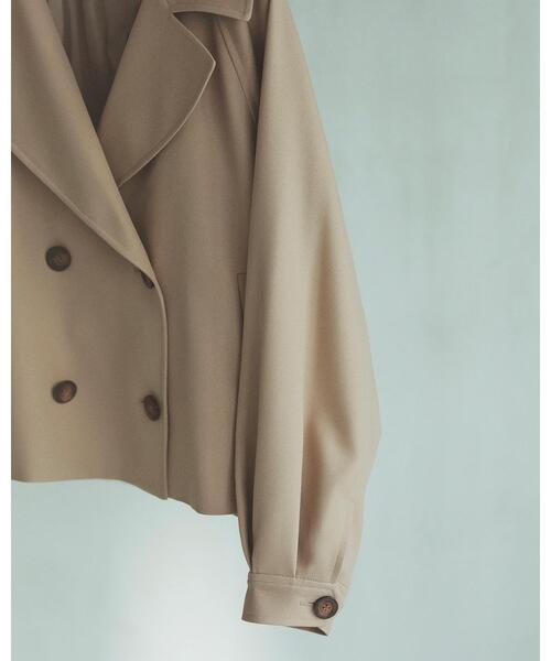 NATURAL BEAUTY BASIC(ナチュラルビューティーベーシック)の「<ちょうど、いい服>「おはよう」から「おつかれさま」まで。 毎日ハーフトレンチ(トレンチコート・レディース・ネイビー/ブラウン/ベージュ・SMALL/MEDIUM/LARGE)」の11枚目の写真