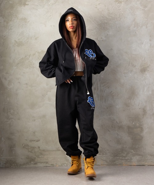 FUBU( フブ)の「FUBU フブ M’S OG LOGO SWEAT PANTS/OGロゴスウェットパンツ(スウェットパンツ・メンズ・アッシュグレー・XXL/XL/L/M)」の14枚目の写真