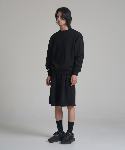 NOMING(ノミング)の「ルーズフィットクロップイージースウェット - ブラック(スウェット・メンズ・ブラック・SMALL/MEDIUM/LARGE/X-LARGE)」の4枚目の写真