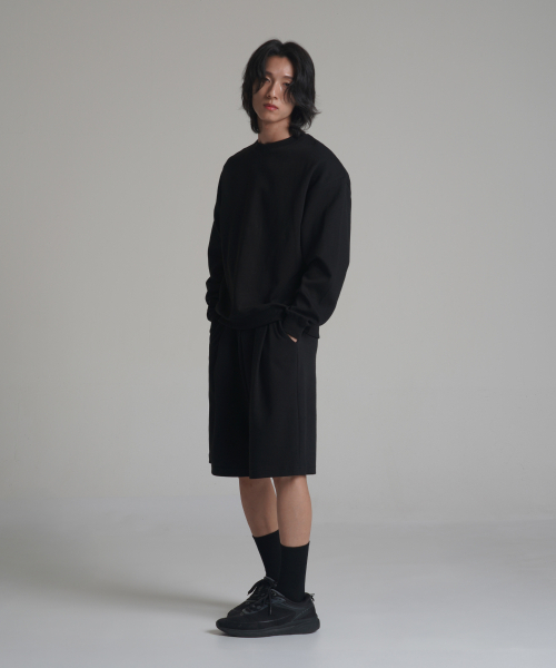 NOMING(ノミング)の「ルーズフィットクロップイージースウェット - ブラック(スウェット・メンズ・ブラック・SMALL/MEDIUM/LARGE/X-LARGE)」の5枚目の写真