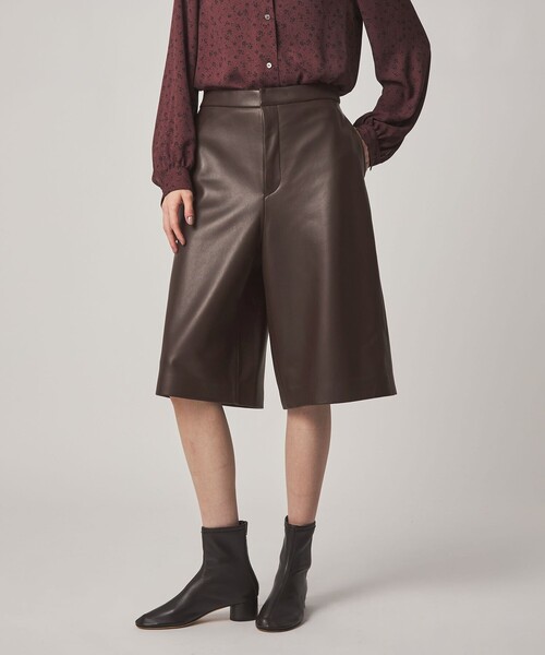 Steven Alan(スティーブンアラン)の「<Steven Alan>レザー ハーフパンツ(その他パンツ・レディース・ダークブラウン・S/M)」の1枚目の写真
