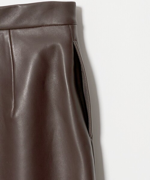Steven Alan(スティーブンアラン)の「<Steven Alan>レザー ハーフパンツ(その他パンツ・レディース・ダークブラウン・S/M)」の8枚目の写真