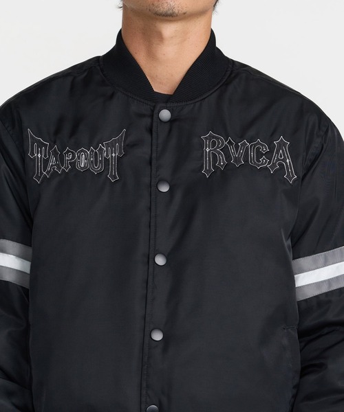 RVCA(ルーカ)の「RVCA メンズ TAPOUT SATIN JACKET ジャケット 【2026年秋冬モデル】/ルーカサテンスタジアムジャケット(スタジャン・メンズ・ブラック・X-LARGE/LARGE/MEDIUM/SMALL)」の3枚目の写真