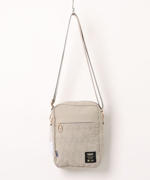 moz(モズ)の「【moz/モズ】 SAC'S BAR別注 キルティング 縦型ショルダーバッグ(ショルダーバッグ・レディース・モカ/グレイッシュベージュ/ブラック・FREE)」の3枚目の写真