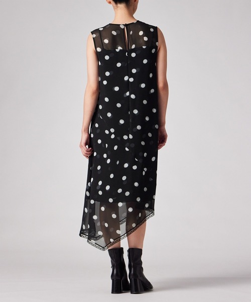 Paul Smith(ポールスミス)の「ウィメンズ "Shadow Polka" ノースリーブドレス / 265311 739D(ワンピース・レディース・ブラック・40)」の2枚目の写真