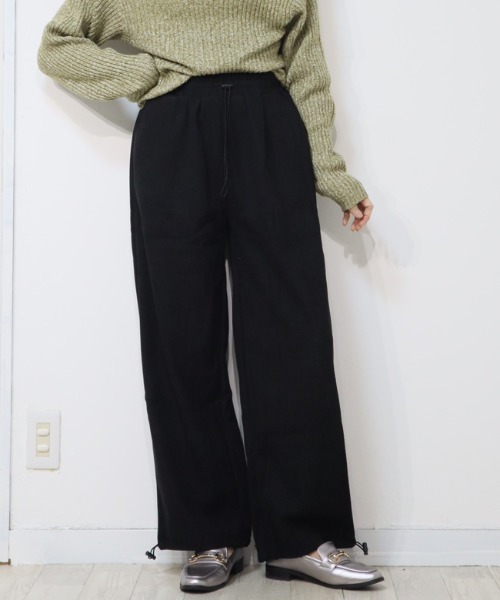 DISKEEN SURE(ディスキーンシュアー)の「2WAYシルエットでハイブリッド!裾スピンドル付きコールテンデザインロングパンツ(その他パンツ・レディース・チャコール/モカ/ブラック/ホワイト/ブラウン・FREE)」の2枚目の写真