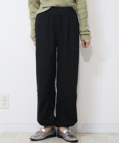 DISKEEN SURE(ディスキーンシュアー)の「2WAYシルエットでハイブリッド!裾スピンドル付きコールテンデザインロングパンツ(その他パンツ・レディース・チャコール/モカ/ブラック/ホワイト/ブラウン・FREE)」の11枚目の写真