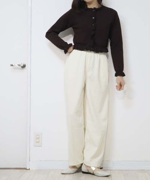 DISKEEN SURE(ディスキーンシュアー)の「2WAYシルエットでハイブリッド!裾スピンドル付きコールテンデザインロングパンツ(その他パンツ・レディース・チャコール/モカ/ブラック/ホワイト/ブラウン・FREE)」の16枚目の写真