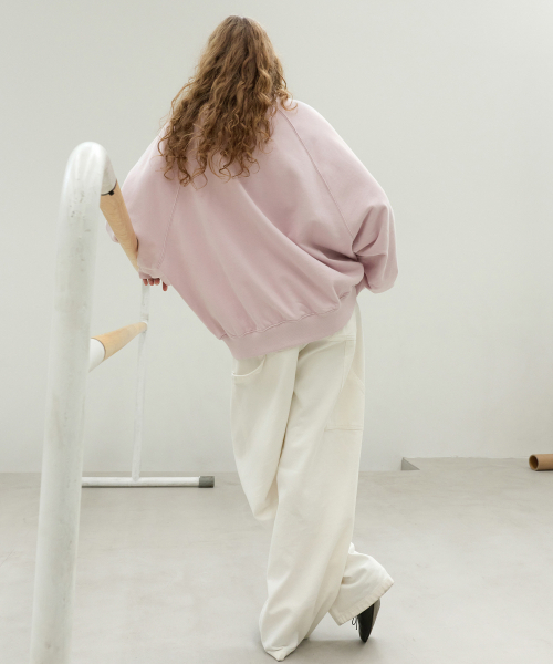 LEVAR（レバー）の「Curve Sleeve Sweatshirt - Blush Pink（スウェット・レディース・その他・FREE）」の2枚目の写真