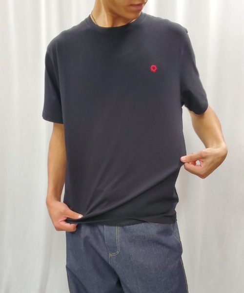 ｔｏｌｅｎｅ（トレネ）の「ワンポイントロゴ クルーネックTシャツ（Tシャツ/カットソー・メンズ・ホワイト/ブラック・3XL/2XL/XL/L）」の2枚目の写真