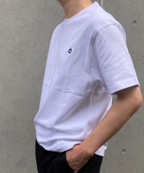 ｔｏｌｅｎｅ（トレネ）の「ワンポイントロゴ クルーネックTシャツ（Tシャツ/カットソー・メンズ・ホワイト/ブラック・3XL/2XL/XL/L）」の20枚目の写真