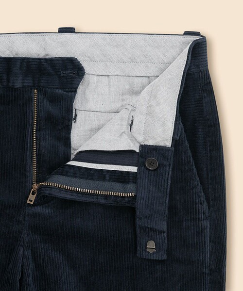 BROOKS BROTHERS(ブルックスブラザーズ)の「ストレッチコットン 8-Waleコーデュロイ プレーンフロントパンツ Regular(その他パンツ・メンズ・チャコールグレー/ブラウン/ダークブルー/ダークネイビー/オートミール・30inch/31inch/32inch/33inch/34inch/35inch/36inch)」の15枚目の写真