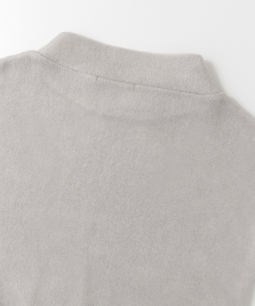 KBF（ケイビーエフ）の「KBF ハイネックソフトカットソー（Tシャツ/カットソー・レディース・ボルドー/チャコールグレー/グレー/イエロー・ONE）」の12枚目の写真