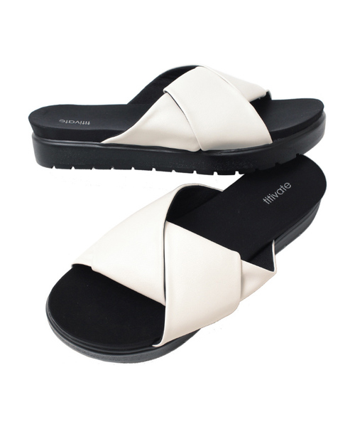 titivate（ティティベイト）の「ｸﾛｽ結びﾌﾗｯﾄｻﾝﾀﾞﾙ（サンダル・レディース・グレー/ホワイト/グリーン/ブラック/ベージュ/ネイビー・LL/L/M/S）」の2枚目の写真