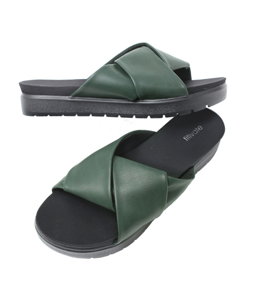 titivate（ティティベイト）の「ｸﾛｽ結びﾌﾗｯﾄｻﾝﾀﾞﾙ（サンダル・レディース・グレー/ホワイト/グリーン/ブラック/ベージュ/ネイビー・LL/L/M/S）」の6枚目の写真