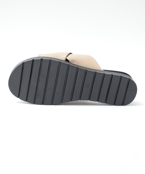 titivate（ティティベイト）の「ｸﾛｽ結びﾌﾗｯﾄｻﾝﾀﾞﾙ（サンダル・レディース・グレー/ホワイト/グリーン/ブラック/ベージュ/ネイビー・LL/L/M/S）」の16枚目の写真