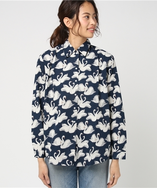 美品 アルベロベロ ブラウス シャツ 総柄 ブタさん マラソン 運動会 美品 アルベロベロ ブラウス シャツ 総柄 ブタさん マラソン 運動会 美