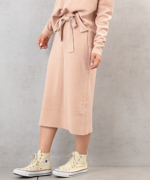 COLONY 2139（コロニートゥーワンスリーナイン）の「28/2強撚C/AC12GG1PLYミラノリブタイトスカート（スカート・レディース・ピンクベージュ/オフホワイト/ネイビー・FREE）」の6枚目の写真