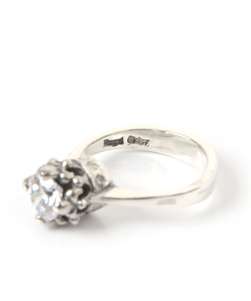 ROYAL ORDER(ロイヤルオーダー)の「ANTOINETTE RING w/ CZ & CZ BASE(リング・レディース・シルバー・14号 US-7/10号 US-5/13号 US-6h/15号 US-7h/17号 US-8h/16号 US-8/12号 US-6)」の7枚目の写真