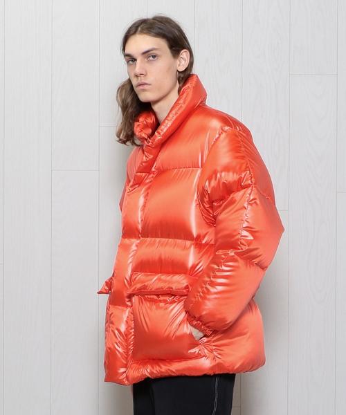 H　BEAUTY&YOUTH UNITED ARROWS（エイチビューティーアンドユースユナイテッドアローズ）の「＜H＞NYLON HIGH PRESS SHINY DOWN/ﾀﾞｳﾝｼﾞｬｹｯﾄ（ダウンジャケット/コート・メンズ・オレンジ/ネイビー・LARGE/MEDIUM/SMALL）」の8枚目の写真