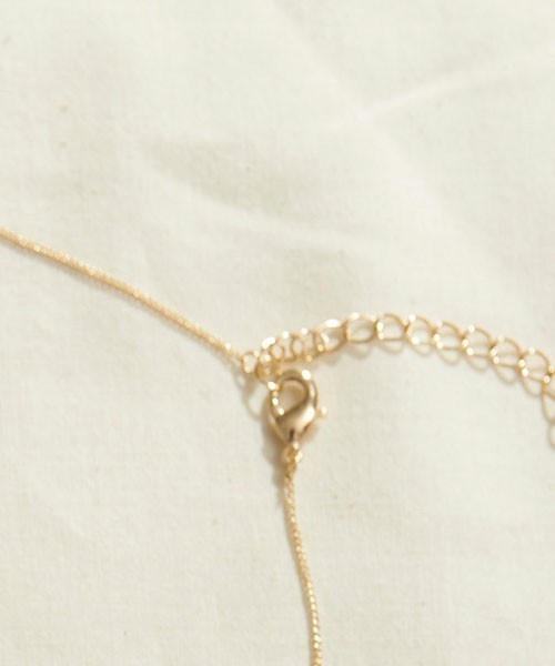 Cheek(チーク)の「【Donnaruma】Double Circle Pearl Necklace(ネックレス・レディース・ゴールド・MEDIUM)」の4枚目の写真