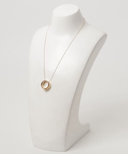 Cheek(チーク)の「【Donnaruma】Double Circle Pearl Necklace(ネックレス・レディース・ゴールド・MEDIUM)」の3枚目の写真