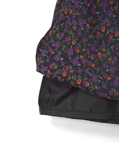 w closet(ダブルクローゼット)の「小花柄襟フリルロングワンピース_(ワンピース・レディース・ブラック/ブラウン/サックスブルー・FREE)」の7枚目の写真