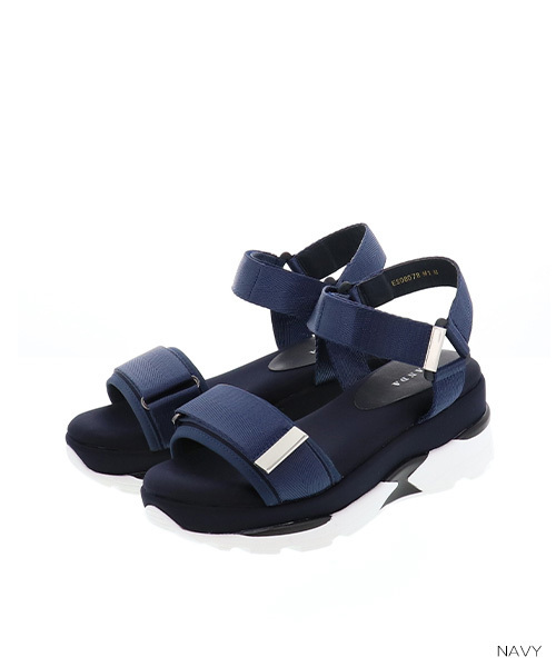 RANDA（ランダ）の「ストレスフリー/メタルパーツスポーティサンダル（サンダル・レディース・ブラック/ネイビー/ブラウン・LL/S/M/L）」の3枚目の写真