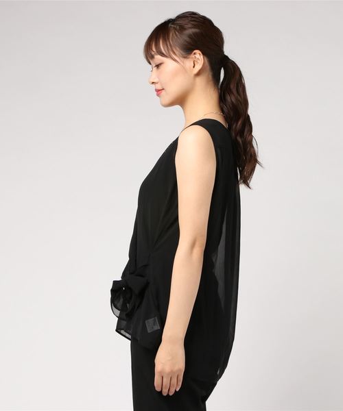 JETSET SOLO PLUS (ジェットセットソロプラス)の「ネックレス付き サイドリボン2WAYアンサンブル(シャツ/ブラウス・レディース・ブラック/オフホワイト/ライム・FREE)」の4枚目の写真