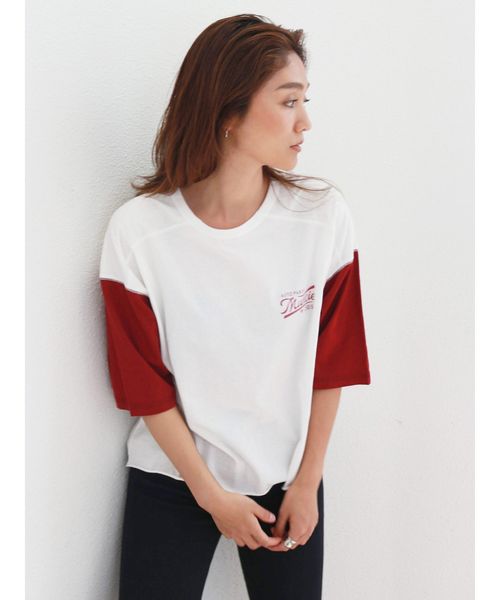 Ungrid(アングリッド)の「バイカラーロゴTee(Tシャツ/カットソー・レディース・チャコールグレー/ボルドー・FREE)」の2枚目の写真
