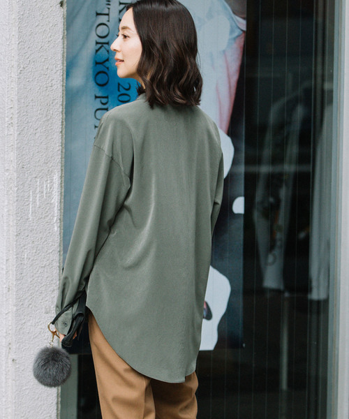 Munich（ミューニック）の「シルキーピーチブロード　バンドカラーシャツ（シャツ/ブラウス・レディース・ブラック/オートミール/カーキ/ダークオレンジ・FREE）」の16枚目の写真